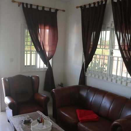 Dubbel Woonhuis Selderiestraat Paramaribo Kültér fotó