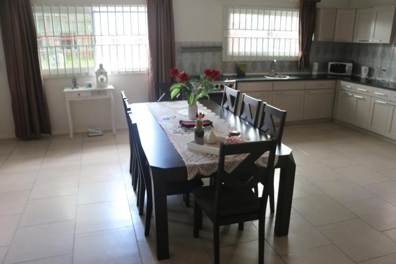 Dubbel Woonhuis Selderiestraat Paramaribo Kültér fotó