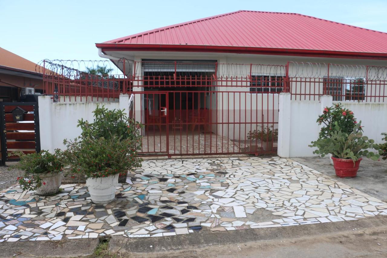 Dubbel Woonhuis Selderiestraat Paramaribo Kültér fotó