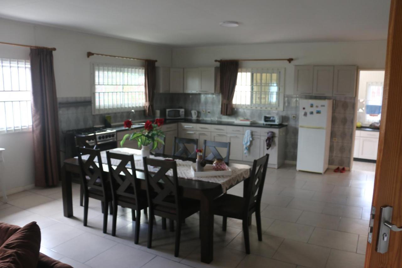 Dubbel Woonhuis Selderiestraat Paramaribo Kültér fotó