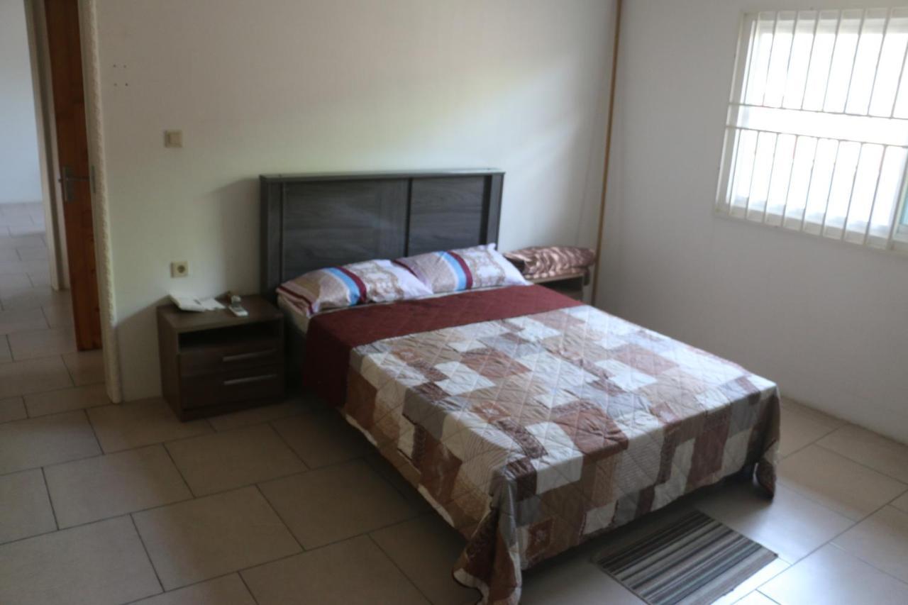 Dubbel Woonhuis Selderiestraat Paramaribo Kültér fotó
